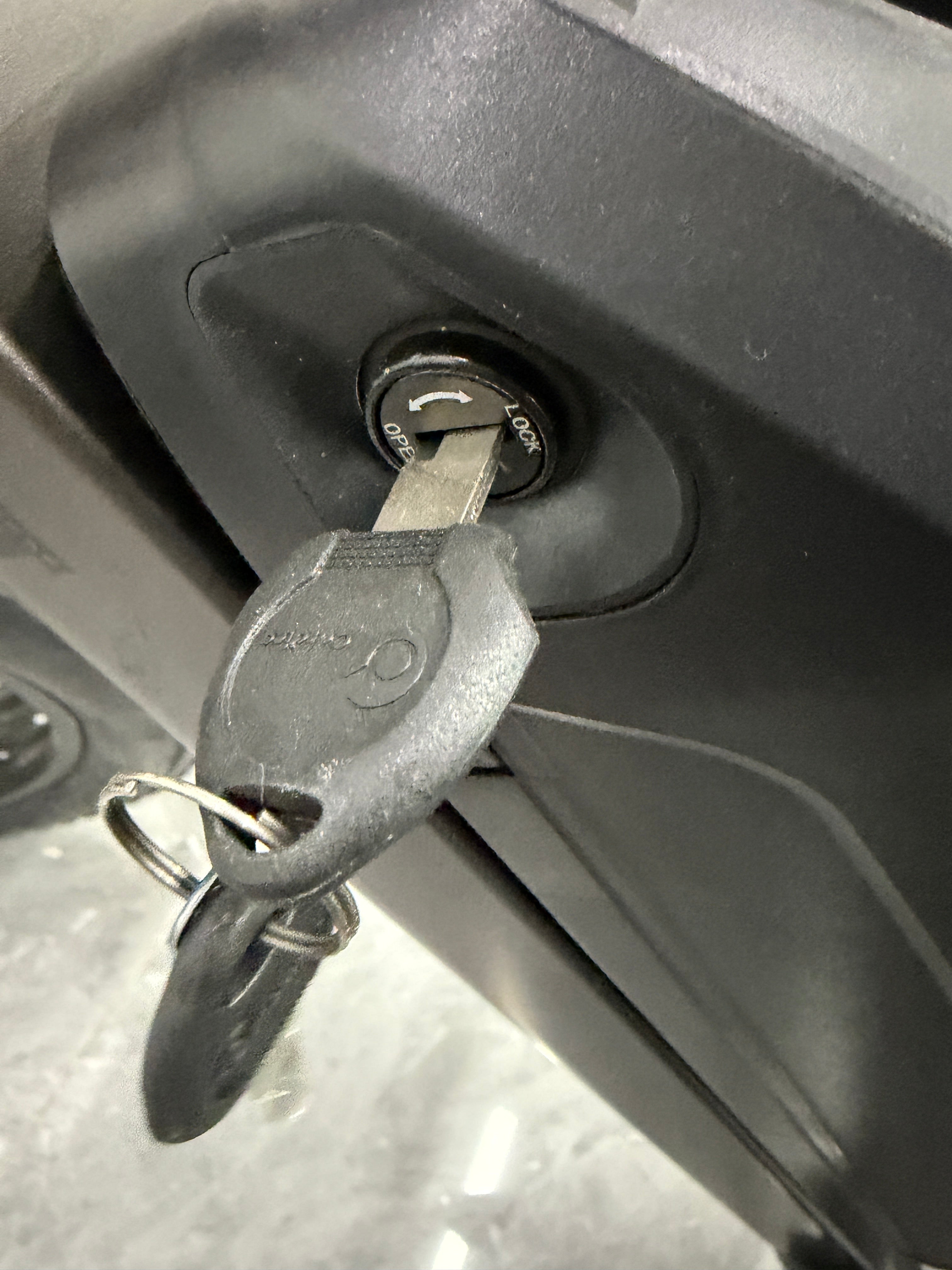 Niubility Bike B26 Battery Keys