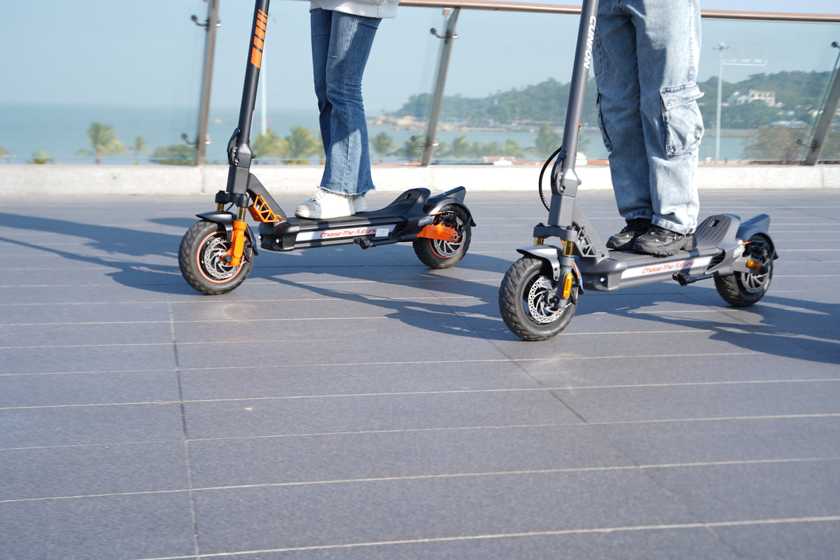 CUNFON RZ1000 1200W Dual-Motors Electric Scooter