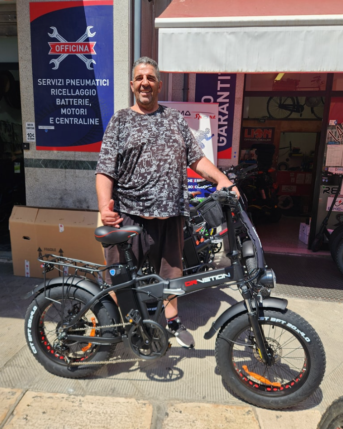DRVETION AT20 750W Electric Folding City Commuting Bike